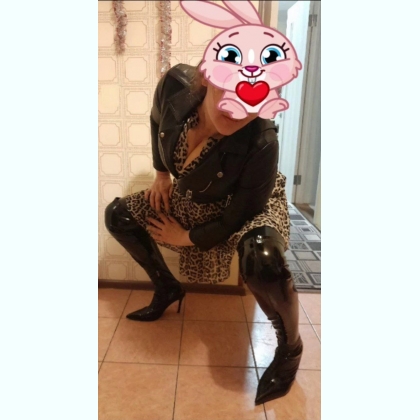     ..  ,,.